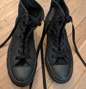 Converse all black size 6.5